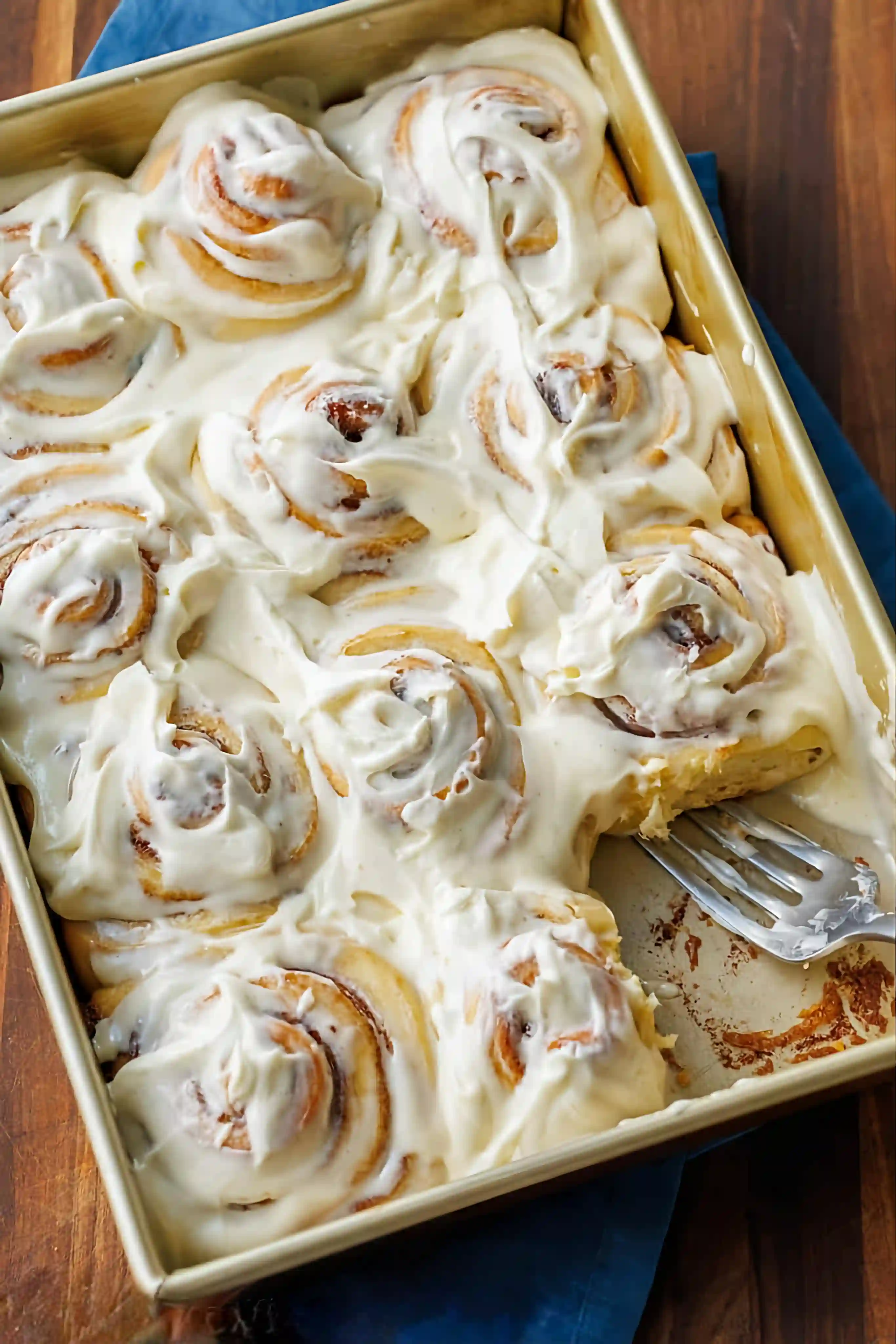 Sourdough Cinnamon Rolls