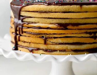 Smith Island Cake